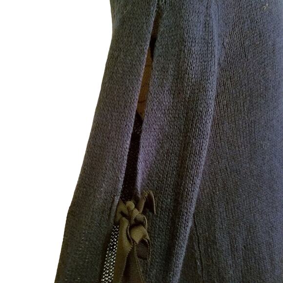Acrobat Black Bows Tie Split Sleeve Blue Wool/Cashmere Blend Sweater Size small - Picture 3 of 7